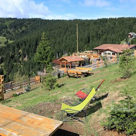 Familyparadies Gamplalm Farm stay Lana